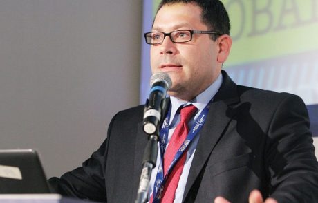 האיחוד האירופי מנהל את חקירות הפוטש נגד ראש ממשלת ישראל