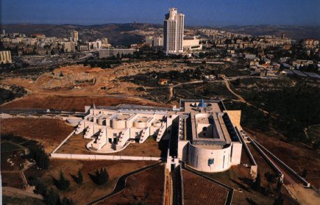בגץ הכשיר את הקרקע, גם אם היועמש לא יגיש כתב אישום בגץ יגיש